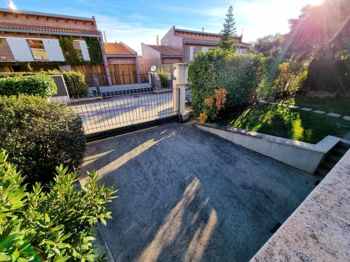 Villa Guara Golf Y Pool Comotucasa Nueno 외부 사진